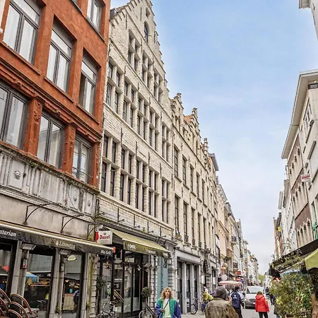 Apartament Spacious Near Grote Markt