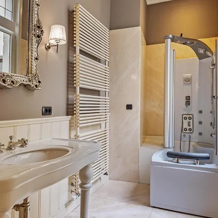 Spacious Near Grote Markt Apartament Antwerpia