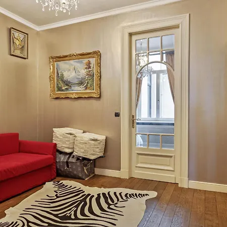 Spacious Near Grote Markt *